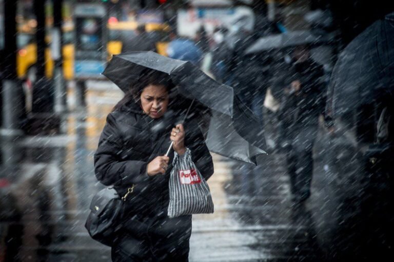 New York City issues emergency warning as severe storms, rain and lightning hit New York City again tonight


