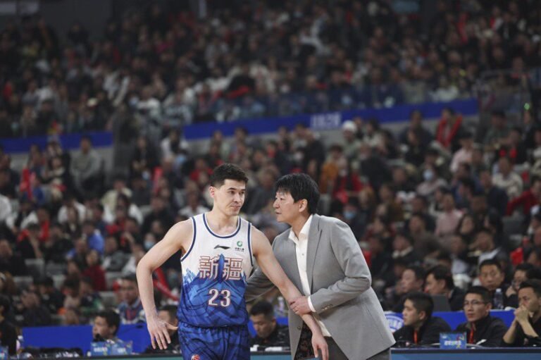 Chinese professional basketball has a rule that losing coaches are not allowed to be interviewed and is ridiculed for 