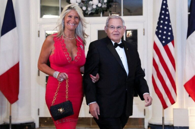 Details revealed: Menendez's shoes were filled with money, his wife's diamond engagement ring was also given in bribes

