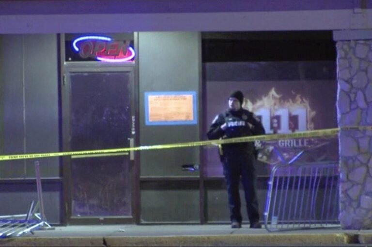 1 dead, 5 injured, 1 police officer shot in the thigh in early morning shooting at Indiana bar

