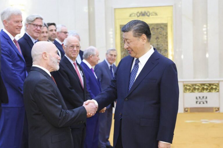 When Xi Jinping met with American companies, Li Qiang was not present and he was discussed as 