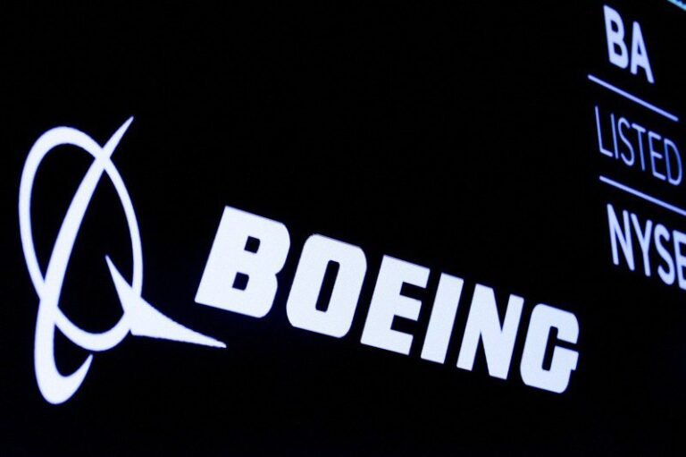 Senate hearing coming soon, Boeing says testing of 787 model is safe


