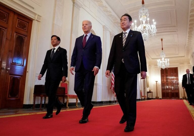 Editorial/US-Japan-Philippines summit marks a historic turning point in the fight against China

