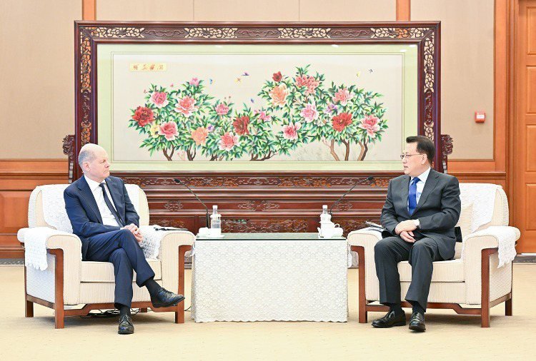 German Chancellor Xiaobao met with Yuan Jiajun, Secretary of the Chongqing Municipal Party Committee

