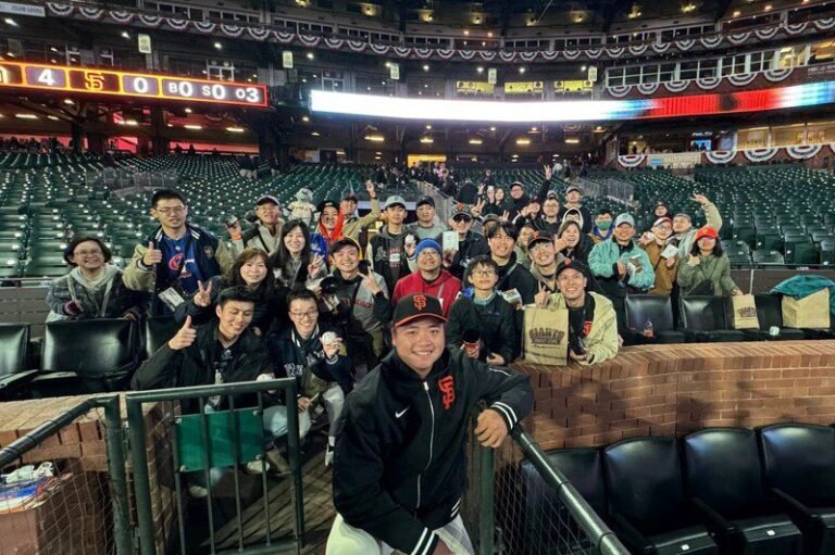 MLB / Responding to the enthusiasm of fans, veteran player Deng Kaiwei: With you, I am not alone


