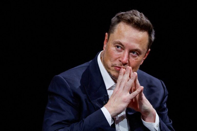 Musk becomes Austin's largest private employer, but fewer people are considering buying a Tesla

