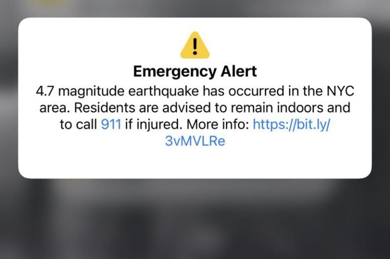 New South Wales earthquake/New York City earthquake warning 40 minutes late, City Hall delayed

